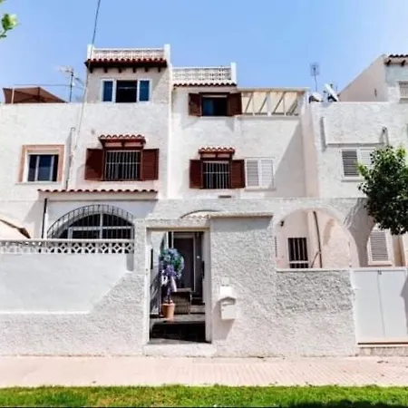 Сasa de vacaciones Casa Mascott Torrevieja